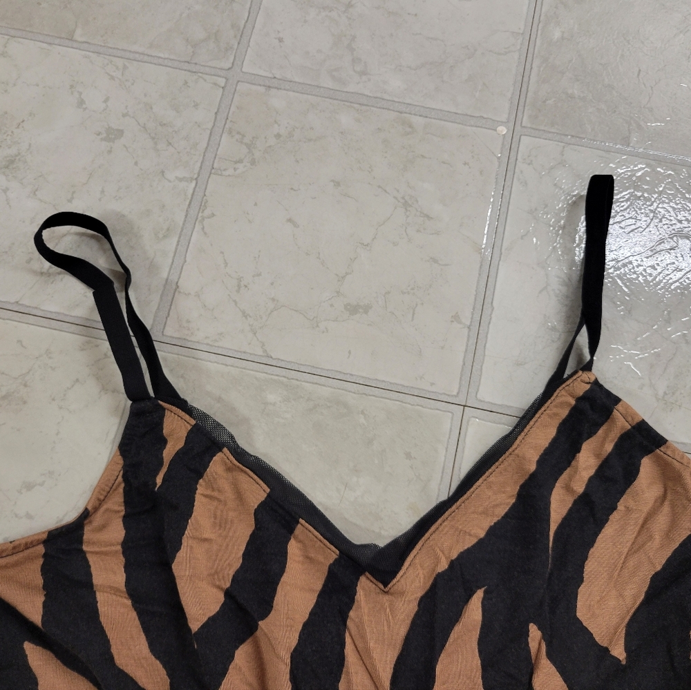 Stars Above Zebra Print Women's Sleepwear Set Size Small - Picture 6 of 8